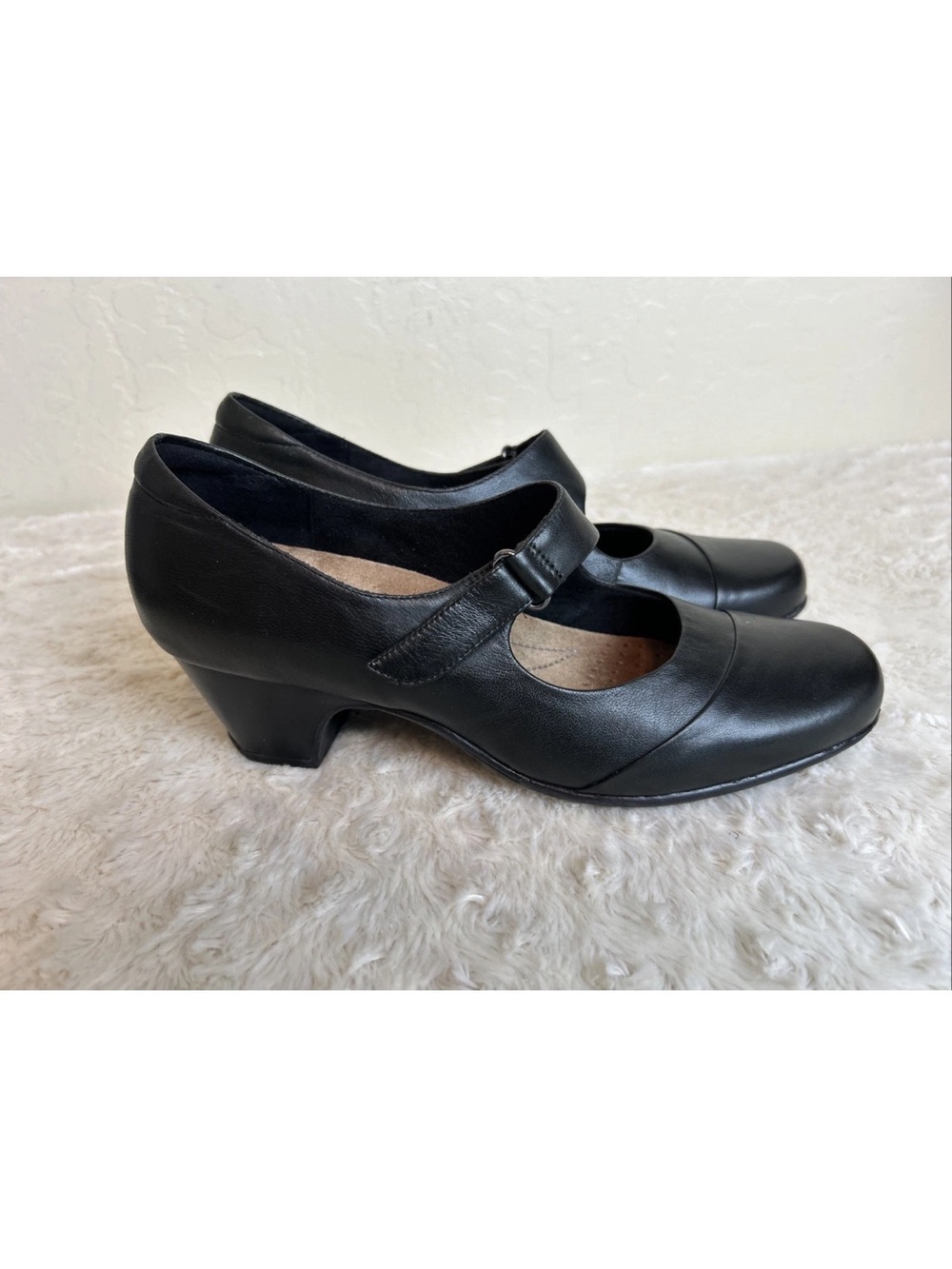 Clarks Womens Rosalyn Wren Mary Jane Pump Size 9.5 M Black Leather Block Heel